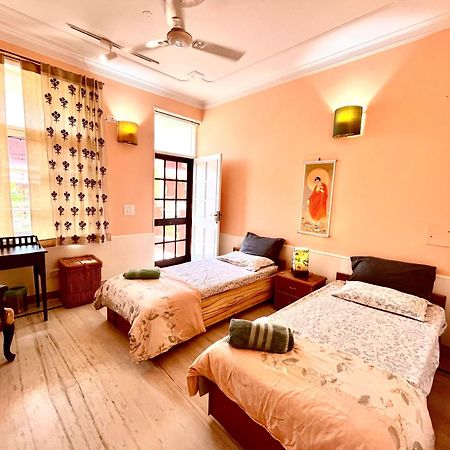 Ganga Vatika Boutique Hotel, Risikés Kültér fotó