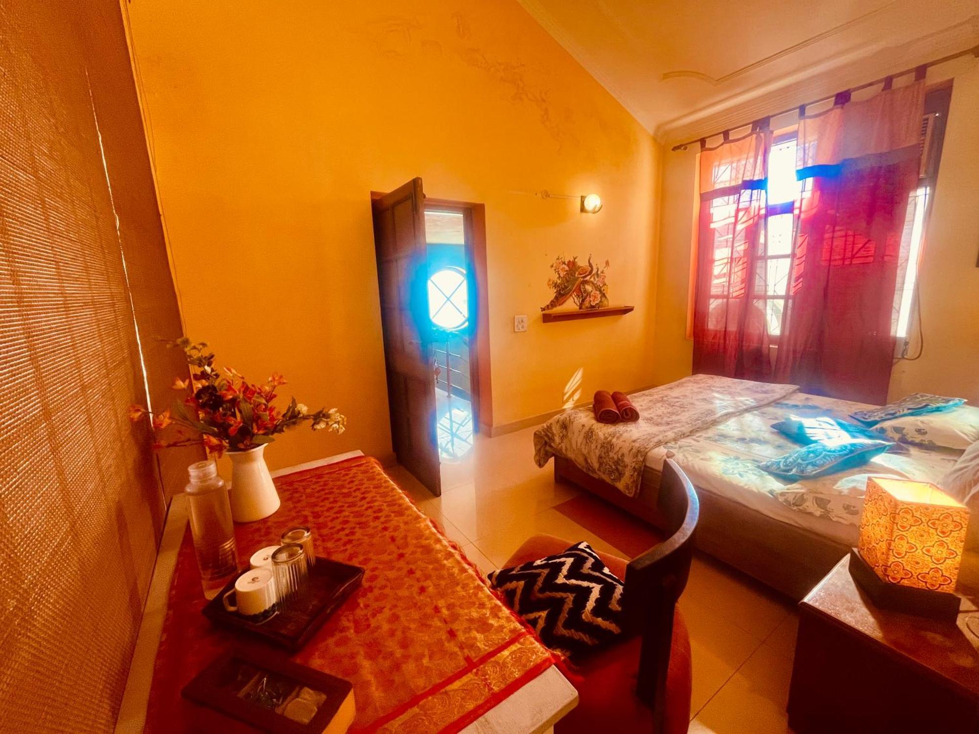 Ganga Vatika Boutique Hotel, Risikés Kültér fotó