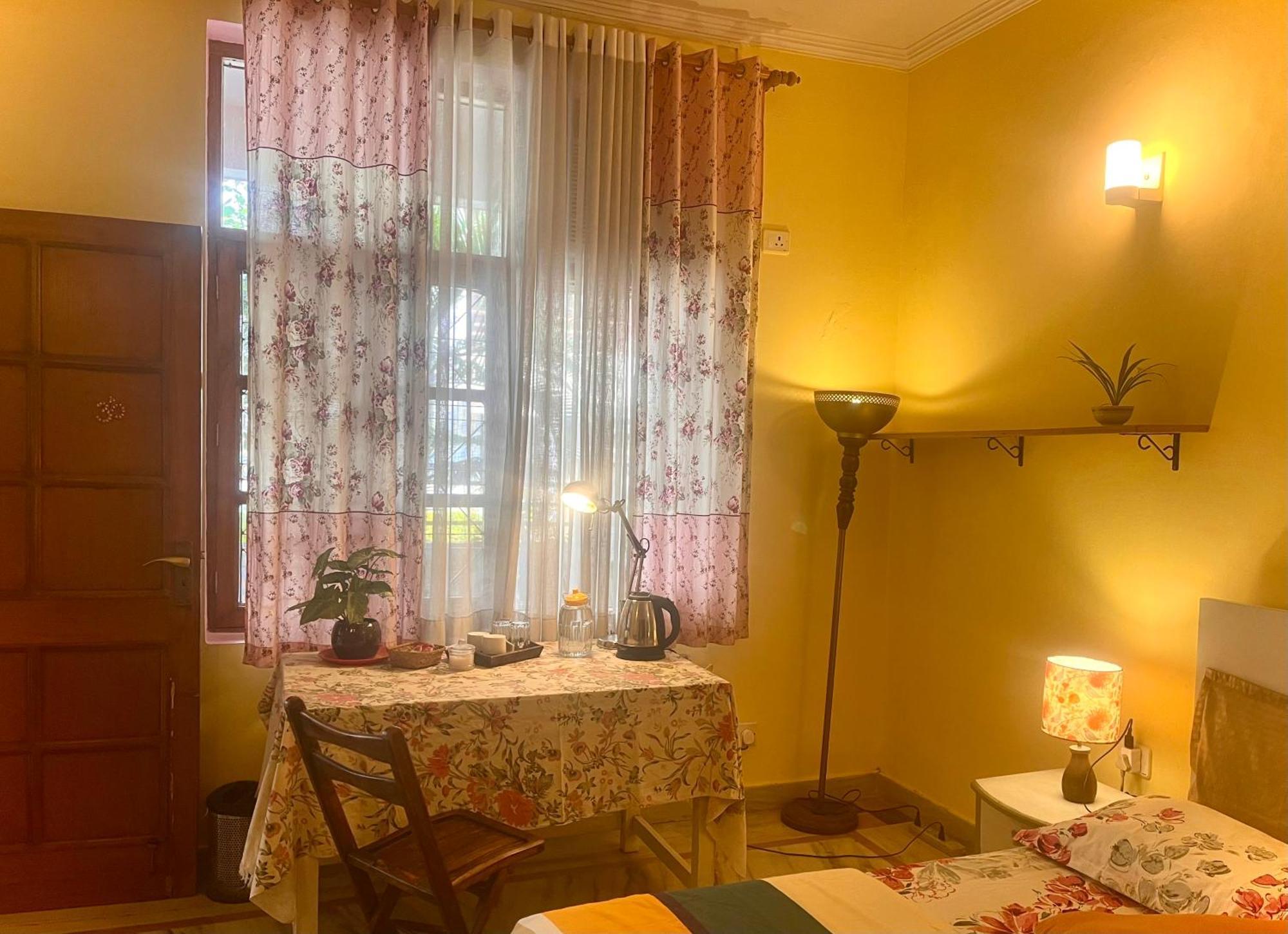 Ganga Vatika Boutique Hotel, Risikés Kültér fotó