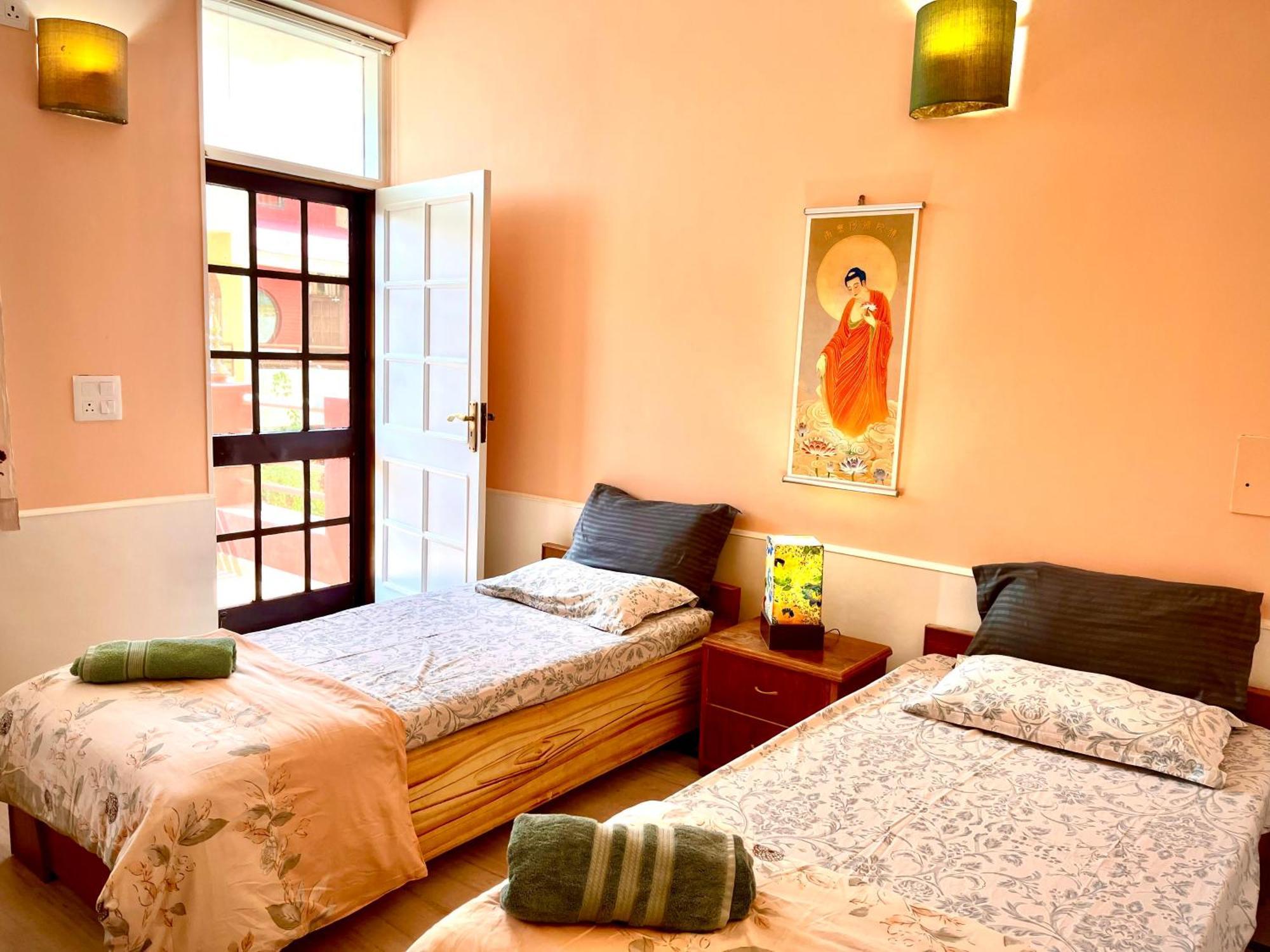 Ganga Vatika Boutique Hotel, Risikés Kültér fotó